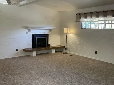 930 Reddy Avenue Medford OR 97504