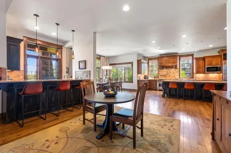 22884 Moss Rock Drive Bend OR 97701