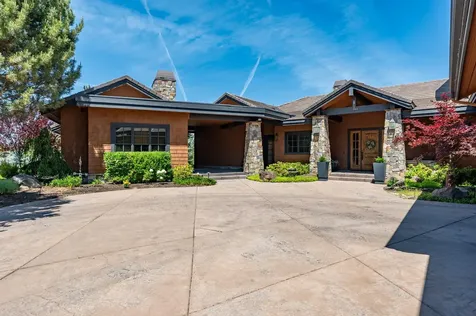 22884 Moss Rock Drive Bend OR 97701