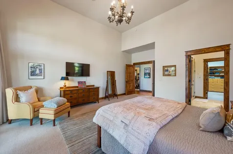 22884 Moss Rock Drive Bend OR 97701