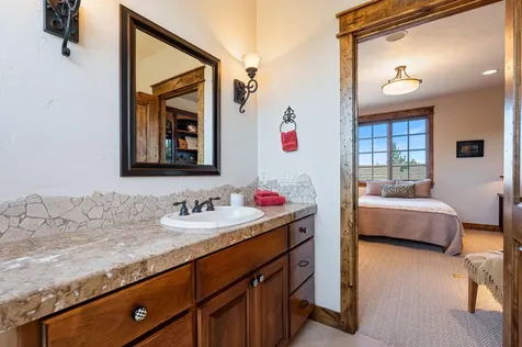 22884 Moss Rock Drive Bend OR 97701