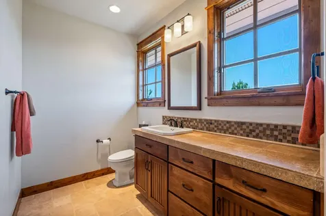22884 Moss Rock Drive Bend OR 97701