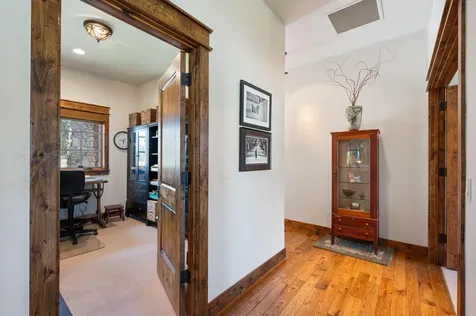 22884 Moss Rock Drive Bend OR 97701