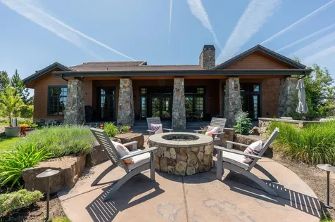 22884 Moss Rock Drive Bend OR 97701