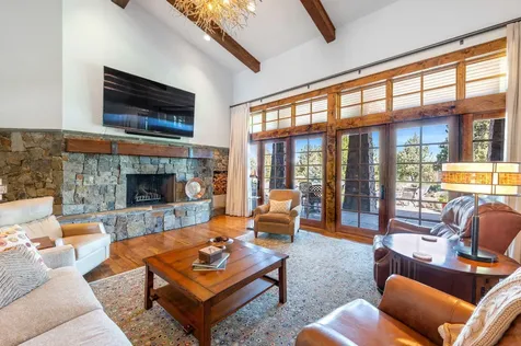 22884 Moss Rock Drive Bend OR 97701
