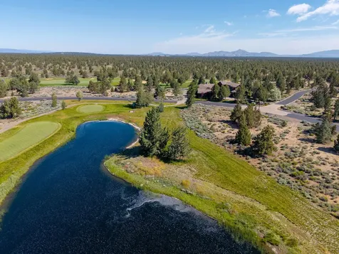 22884 Moss Rock Drive Bend OR 97701