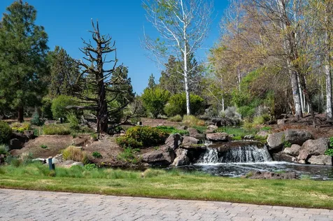 22884 Moss Rock Drive Bend OR 97701