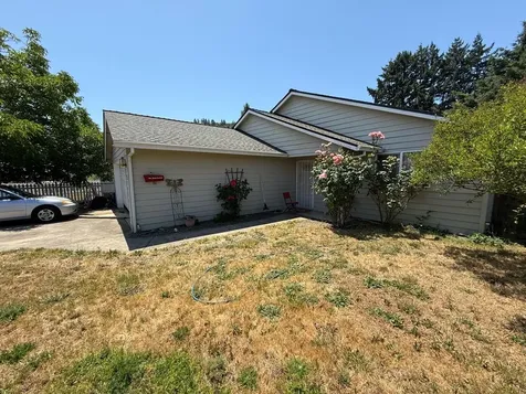 118 SE Wildwood Way Myrtle Creek OR 97457