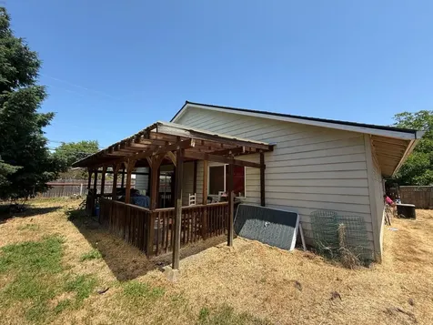 118 SE Wildwood Way Myrtle Creek OR 97457