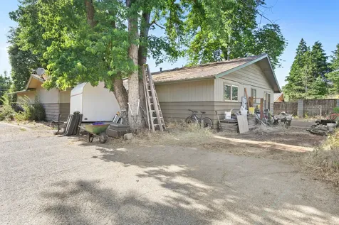 200 Oregon Terrace Medford OR 97504