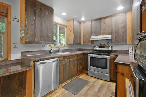 200 Oregon Terrace Medford OR 97504