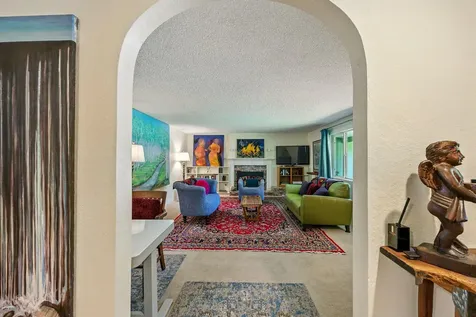 1143 Mira Mar Avenue Medford OR 97504