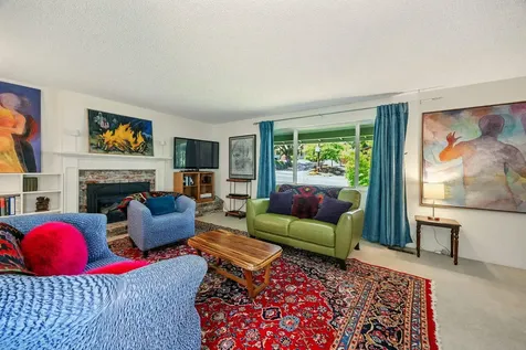 1143 Mira Mar Avenue Medford OR 97504