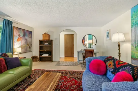 1143 Mira Mar Avenue Medford OR 97504