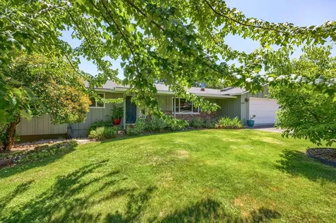 1143 Mira Mar Avenue Medford OR 97504