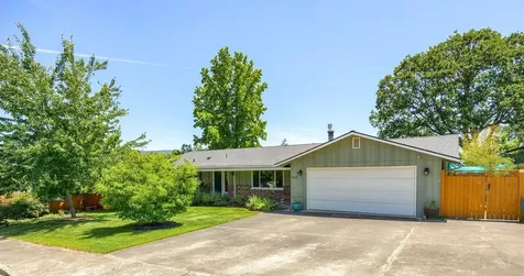 1143 Mira Mar Avenue Medford OR 97504