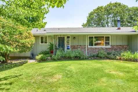 1143 Mira Mar Avenue Medford OR 97504