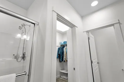 2535 NW Hemlock Way Redmond OR 97756