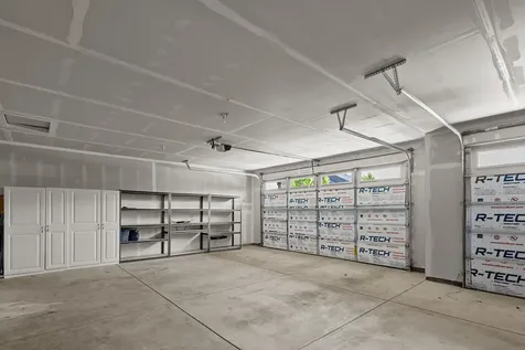 2535 NW Hemlock Way Redmond OR 97756