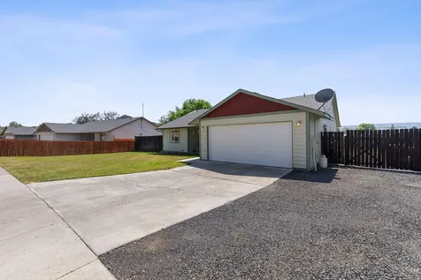 2486 NE Bobbi Place Prineville OR 97754