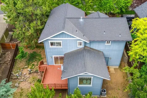 578 NW Greyhawk Avenue Bend OR 97703