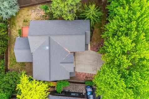 578 NW Greyhawk Avenue Bend OR 97703