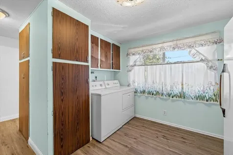 1652 Johnson Street Medford OR 97504