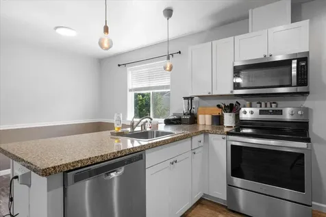 7829 Jacqueline Way White City OR 97503