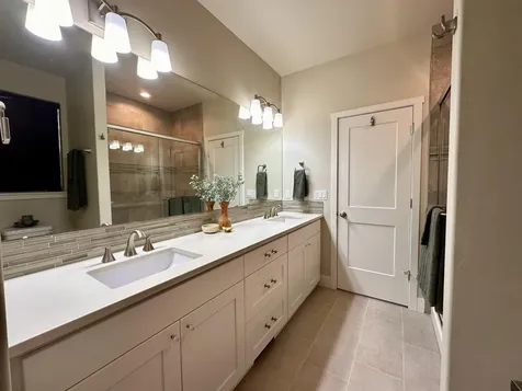 63089 NW Via Cambria Bend OR 97703