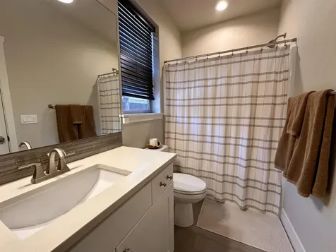 63089 NW Via Cambria Bend OR 97703
