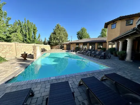 63089 NW Via Cambria Bend OR 97703