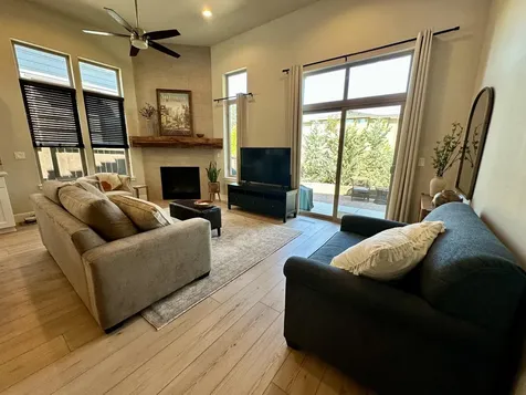 63089 NW Via Cambria Bend OR 97703