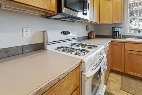 2459 NW 22nd Street Redmond OR 97756