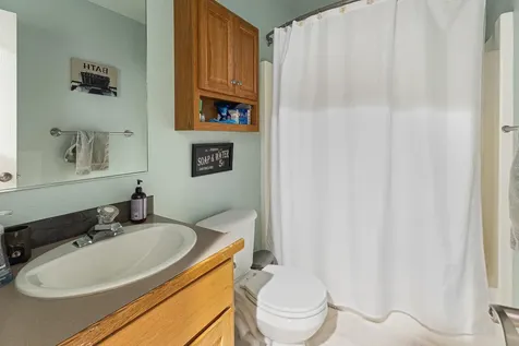 2459 NW 22nd Street Redmond OR 97756