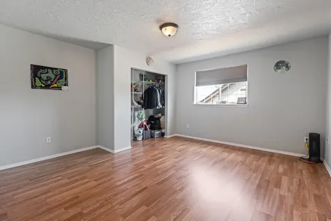 2459 NW 22nd Street Redmond OR 97756