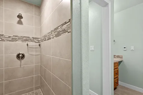 2459 NW 22nd Street Redmond OR 97756