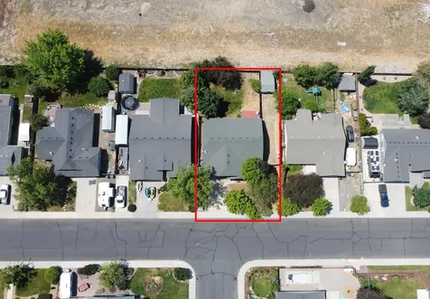 2459 NW 22nd Street Redmond OR 97756