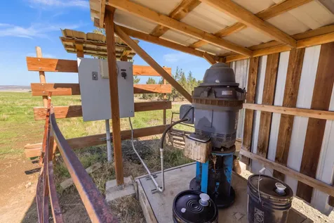 11409 Harpold Road Klamath Falls OR 97603