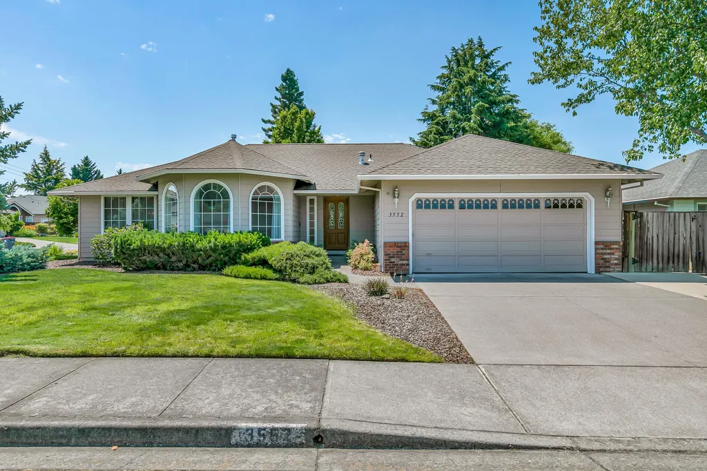 3552 Shawna Drive Medford OR 97504