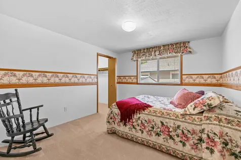3552 Shawna Drive Medford OR 97504