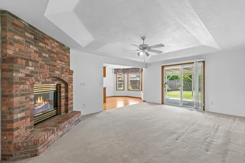 3552 Shawna Drive Medford OR 97504