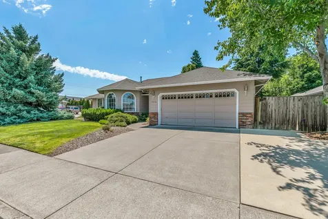 3552 Shawna Drive Medford OR 97504