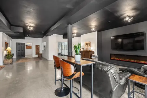 20019 Beaver Lane Bend OR 97703