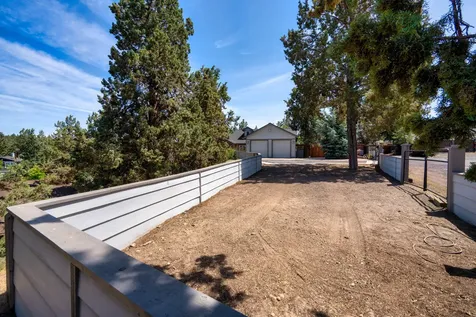 20019 Beaver Lane Bend OR 97703
