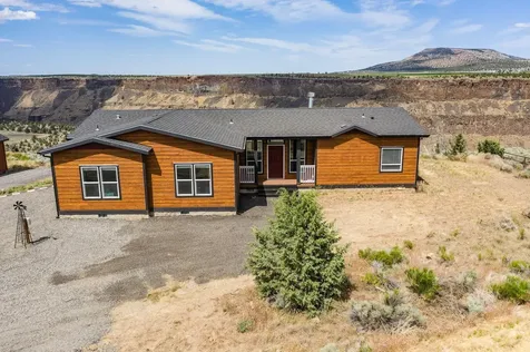 14007 SW Peninsula Drive Terrebonne OR 97760