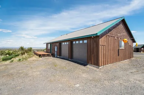 4647 SW Belmont Lane Madras OR 97741