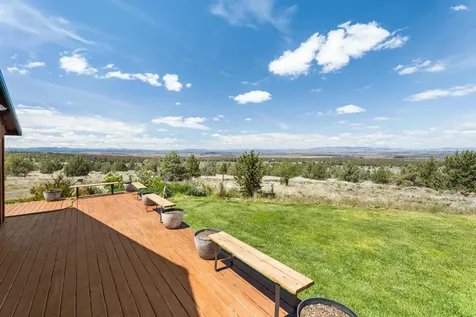 4647 SW Belmont Lane Madras OR 97741