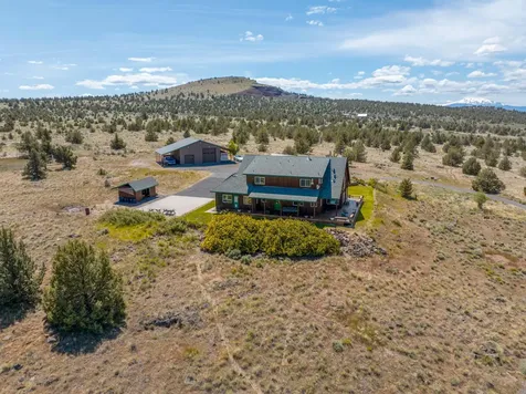 4647 SW Belmont Lane Madras OR 97741