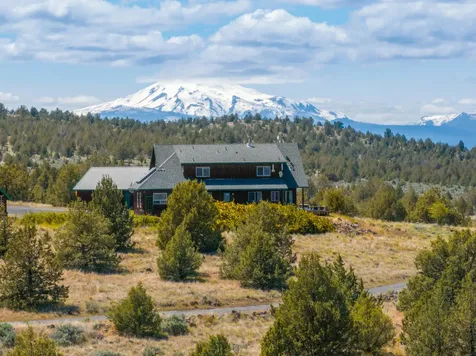 4647 SW Belmont Lane Madras OR 97741