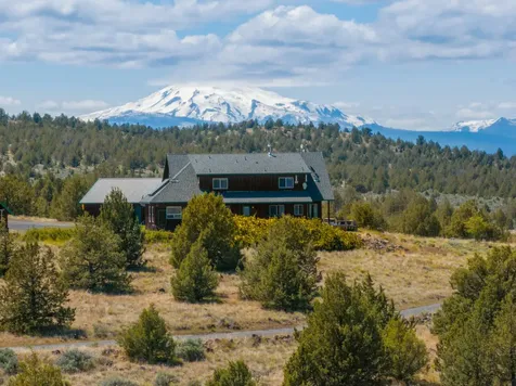 4647 SW Belmont Lane Madras OR 97741